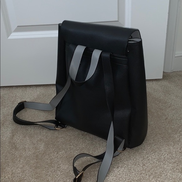 Purse - Picture 5 of 5